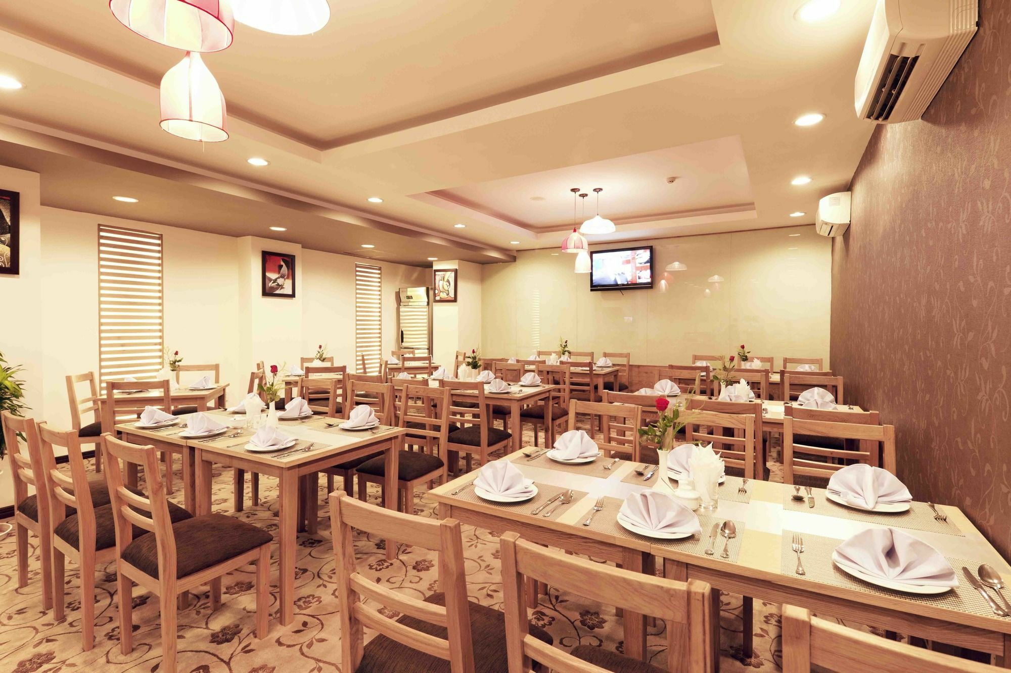 Ttc Hotel - Tan Binh Ho Chi Minh City Exterior photo